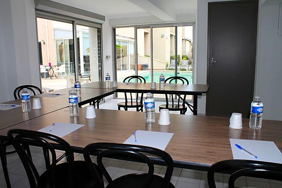 Adonis Arc Hotel Aix
