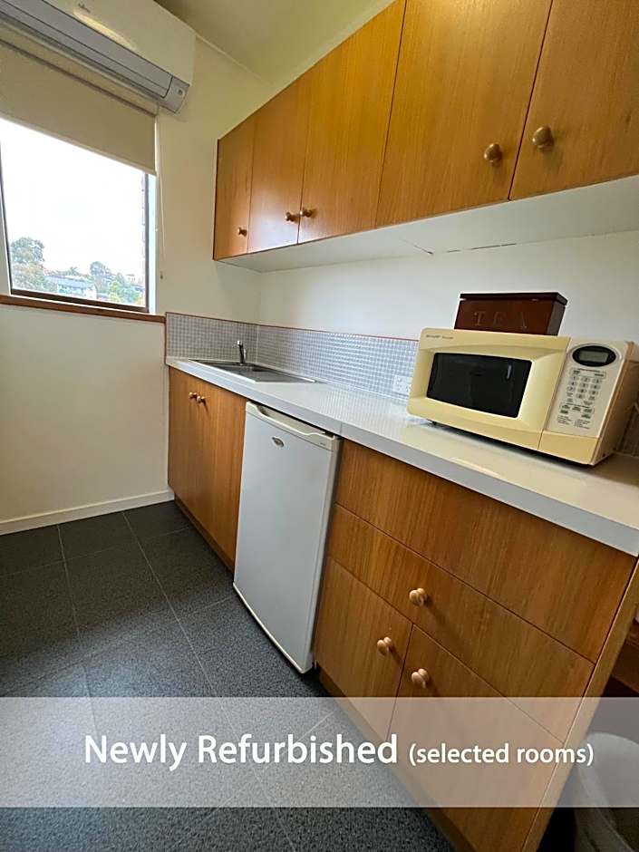 Summerhill Motor Inn - Adults Only