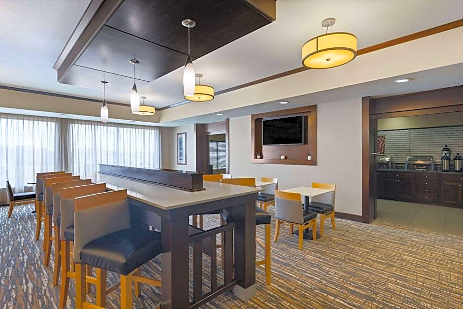 La Quinta Inn & Suites by Wyndham Sioux Falls