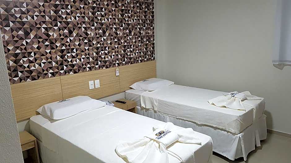 Max Hotel