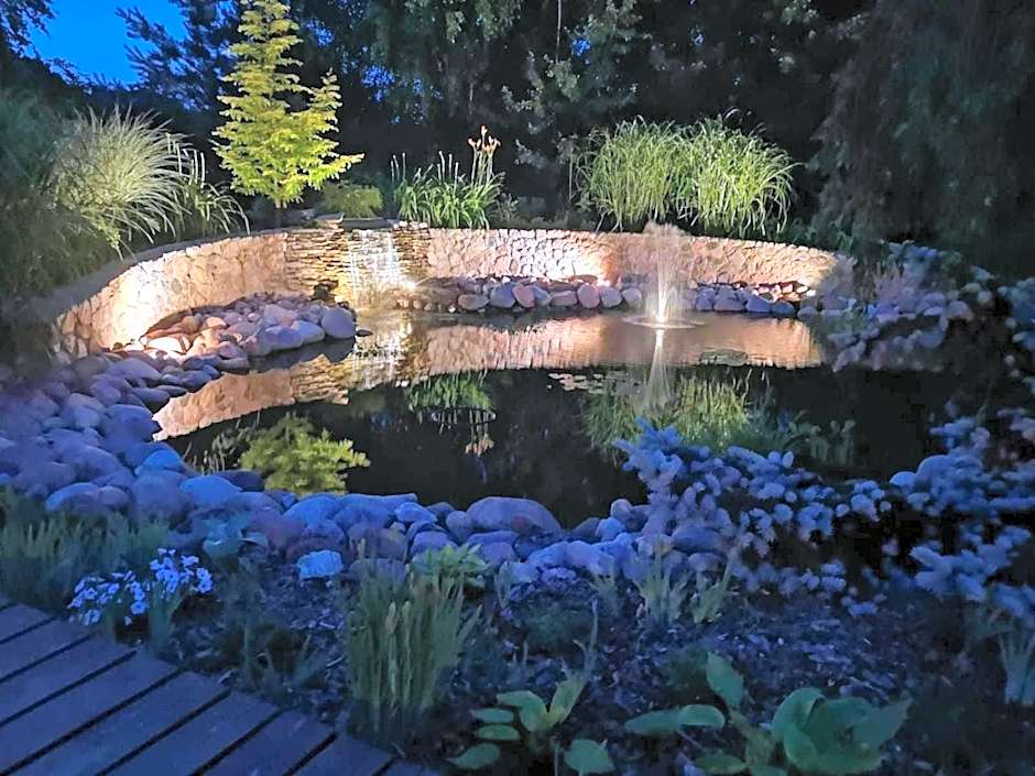 Kompleks rekreacyjno- hotelowo-wypoczynkowy FIRLEJOWE SIOŁO