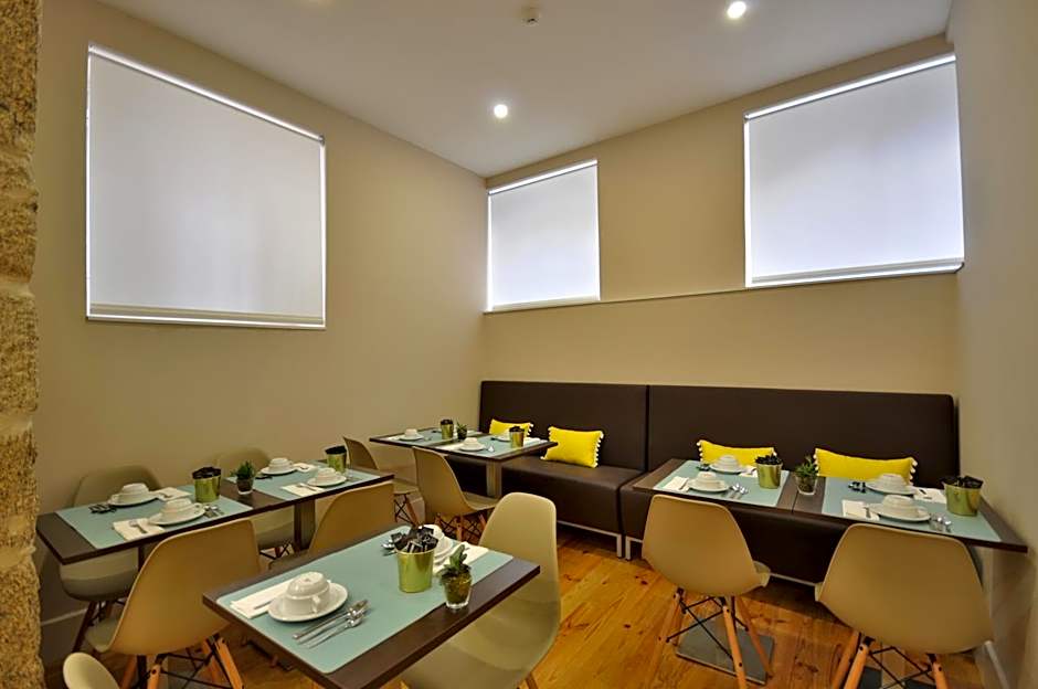 Porto Charming Hotel