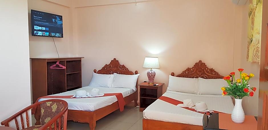 Queenslander Hotel and Restaurant