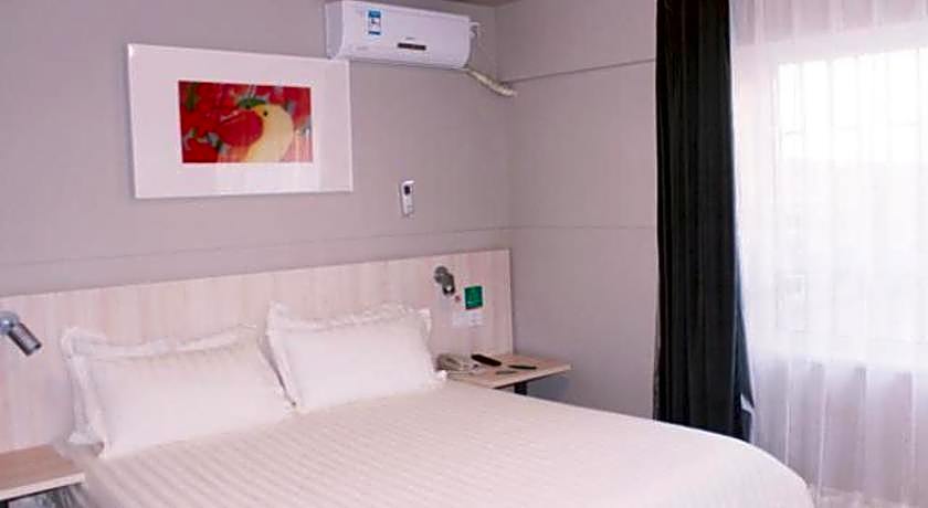 Jinjiang Inn Changchun Municipal Government