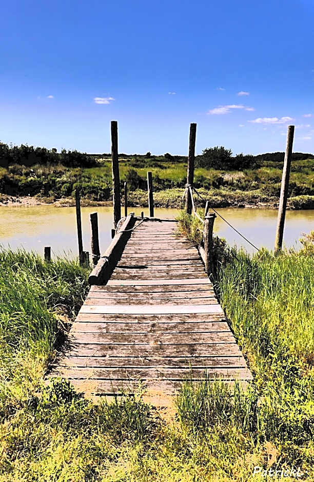 Le Crist'Al, hôtel climatisé, front de mer, proche du centre ville, et solution de restauration