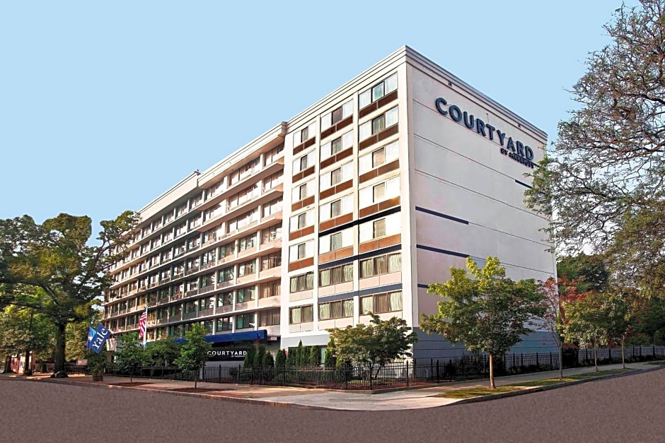 Courtyard by Marriott New Haven at Yale