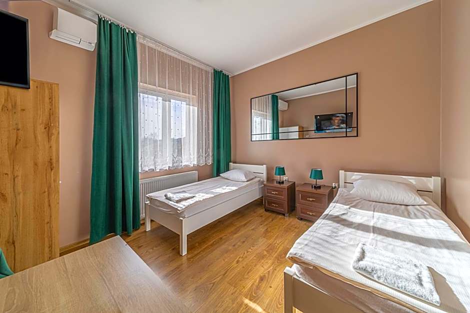 Motel "Płomyk"