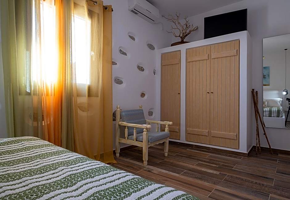 ELAIOLITHOS - Luxury Villa Suites - Adults Only