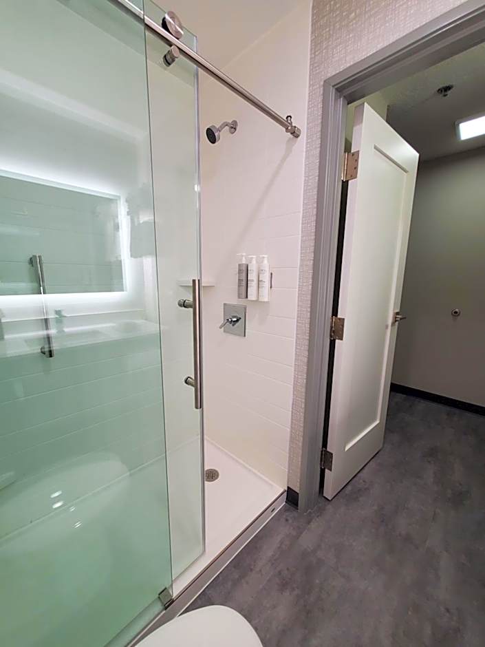 Hampton Inn By Hilton Olathe