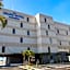 THE GRAND HOTEL GINOWAN