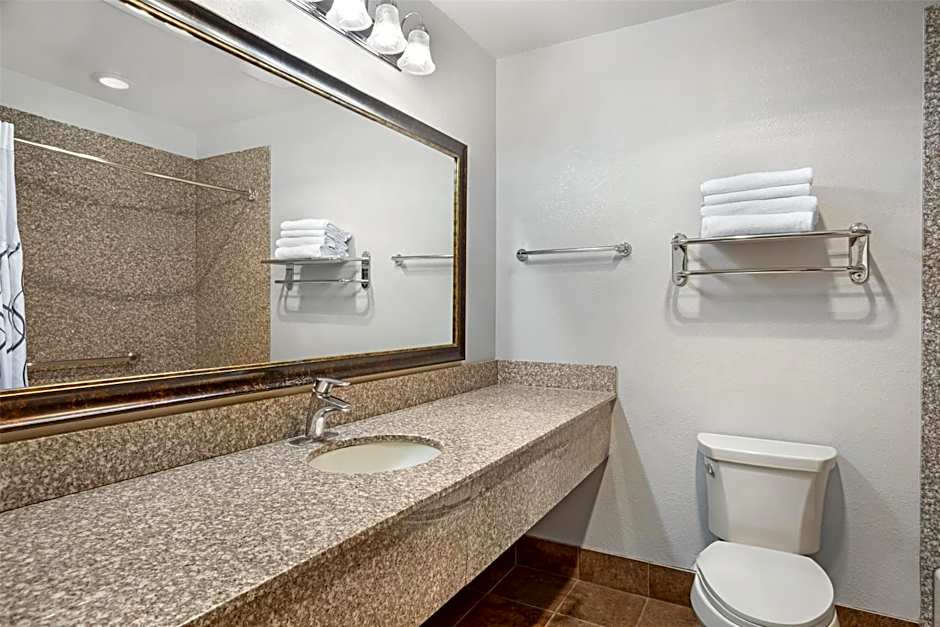 Best Western Plus Yosemite Gateway Inn