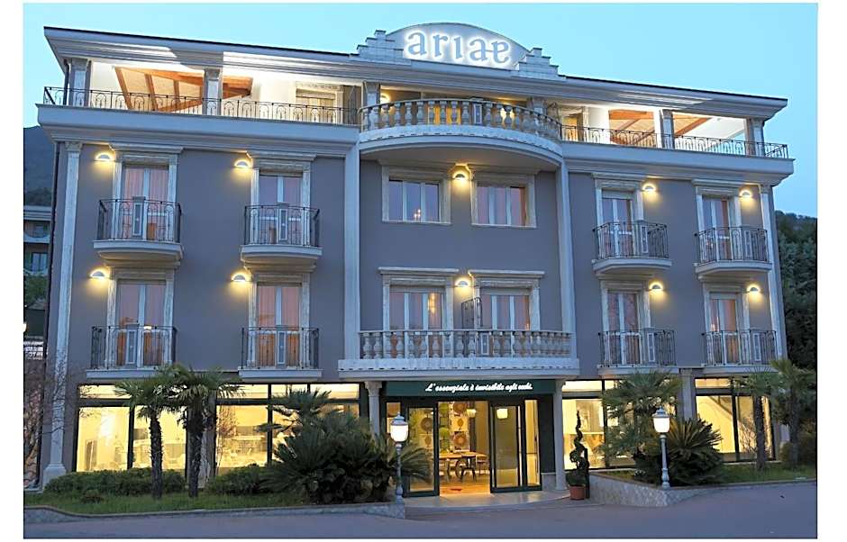 Ariae Dépendance - Alihotels