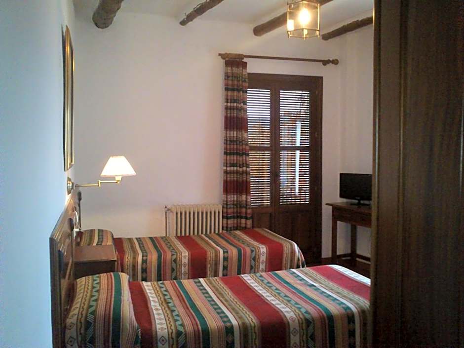 Hostal Rural Poqueira