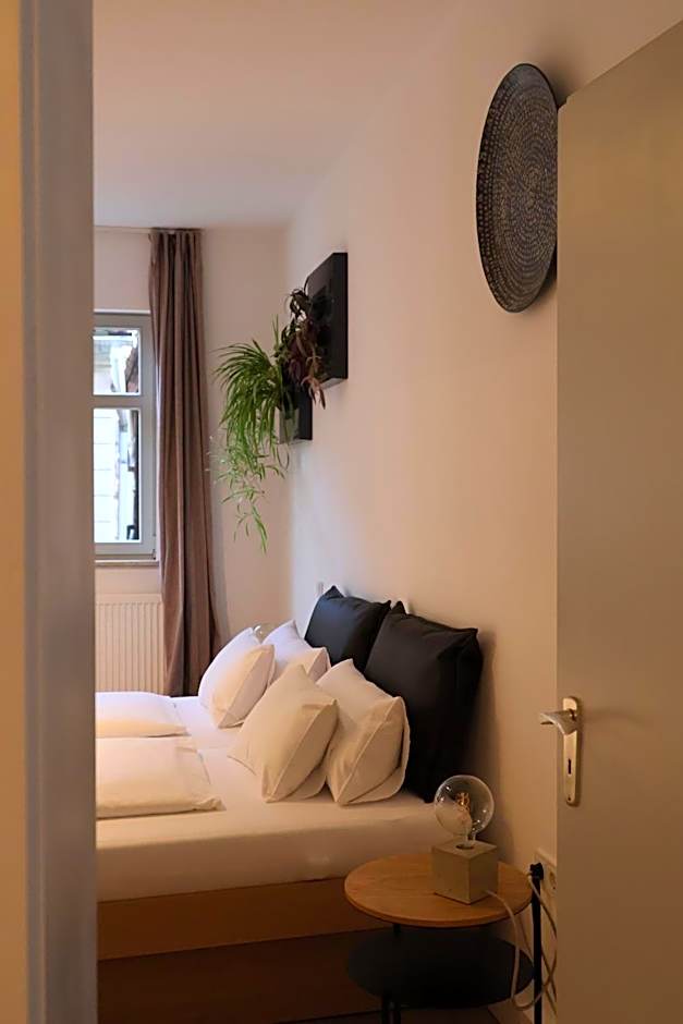 Weinbar & Gästehaus Himmelstoss