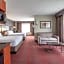 Holiday Inn Express Hotel & Suites Auburn