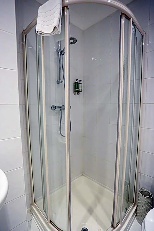 The Wellington Hotel