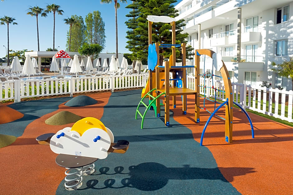 Protur Vista Badía Aparthotel