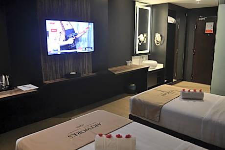 Standard Twin Room - no window