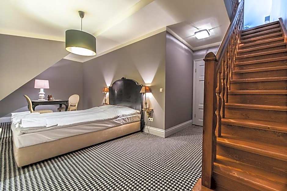 Hotel Palac Staniszow