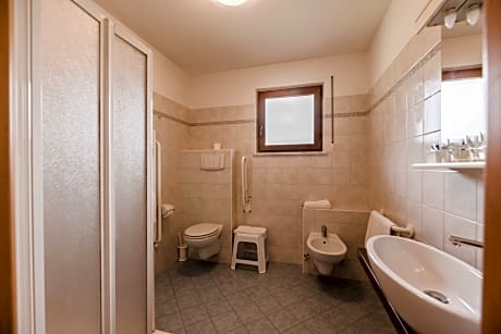 Family Comfort with Balcony