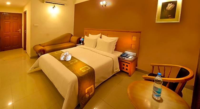 Plaza Inn Business Hotel