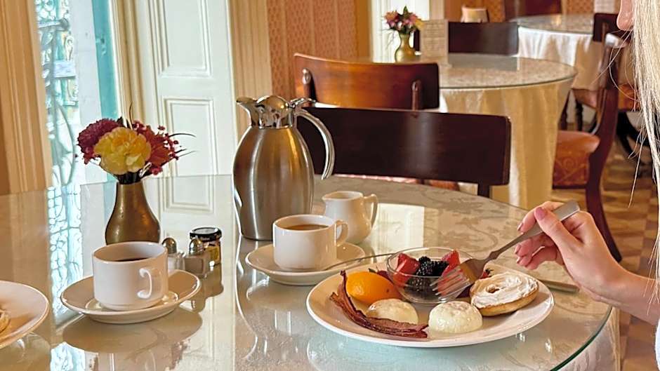 John Rutledge House Inn