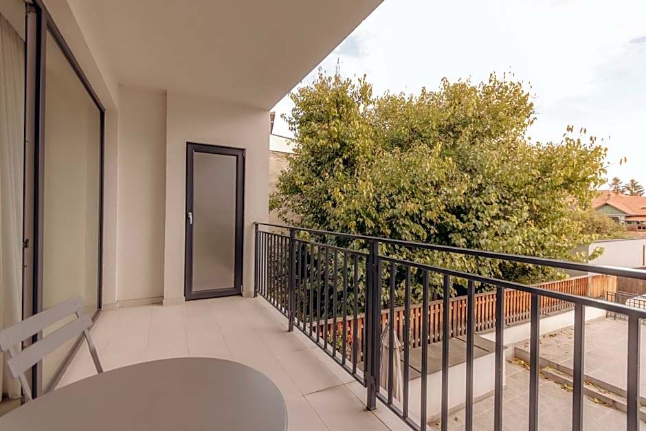 ZEN Central Apartments