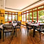Meltonia Luxury Suites