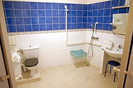Twin Room - Disability Access