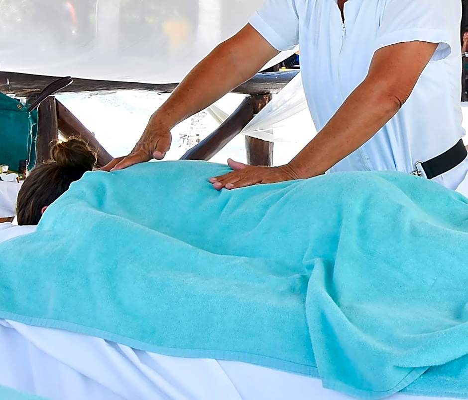 Casa Chujuk by Spirit Group