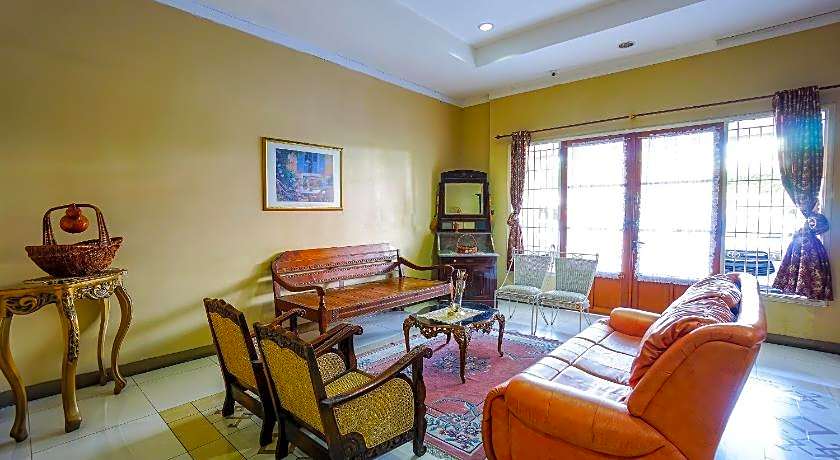 KoolKost near Megamall Manado (Minimum Stay 3 Nights)                                       