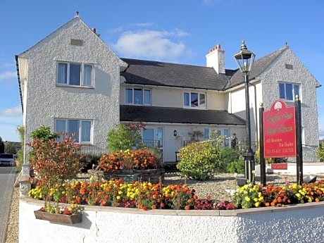 Maple Tree Guesthouse