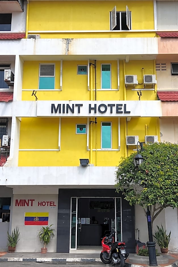 MINT HOTEL