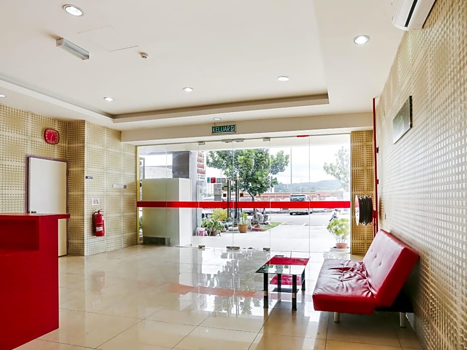OYO 89583 Grove Hotel