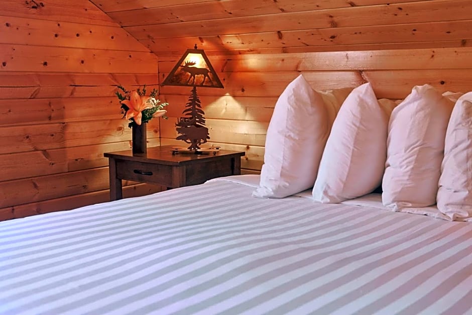 Castle Mountain Chalets