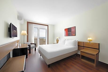 DOUBLE DELUXE SEA VIEW