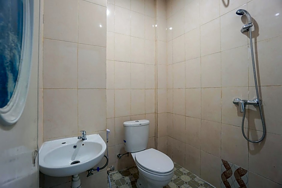 OYO 2566 Putri Kesia Rooms