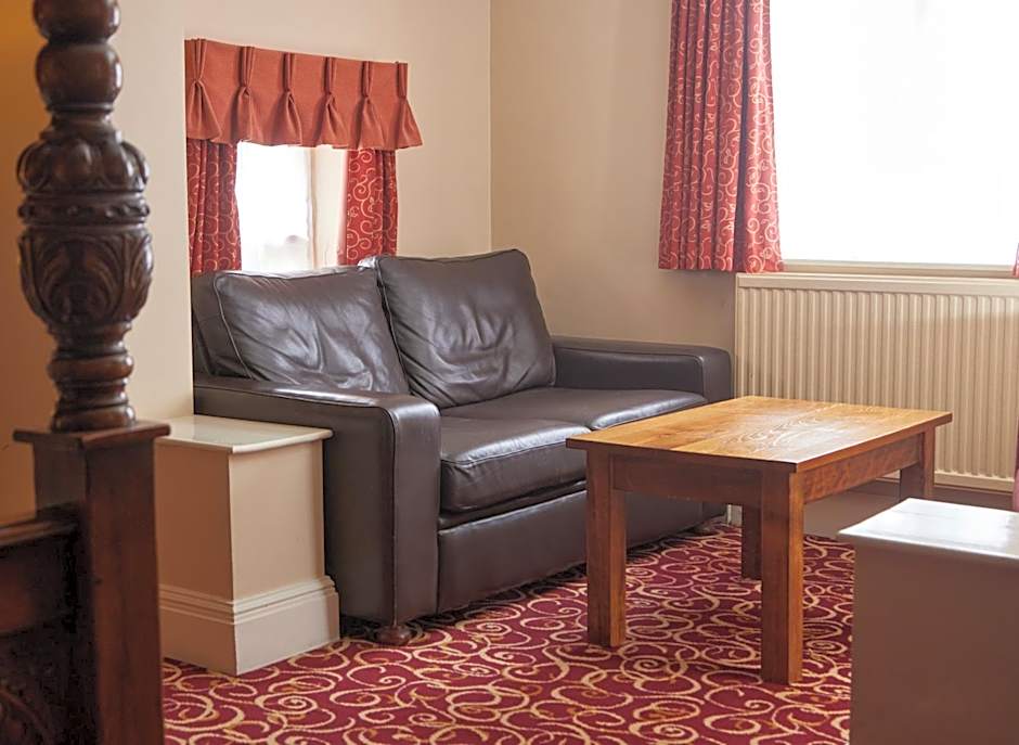 Fieldhead Hotel by Greene King Inns