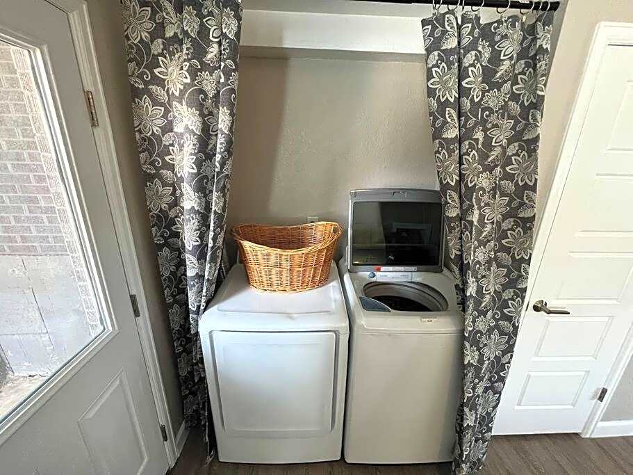 Spacious Westminster 2bd/1ba