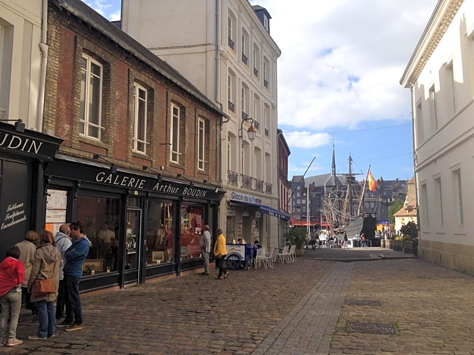 La Maison de Pierre et Val¿e Ste Catherine Honfleur