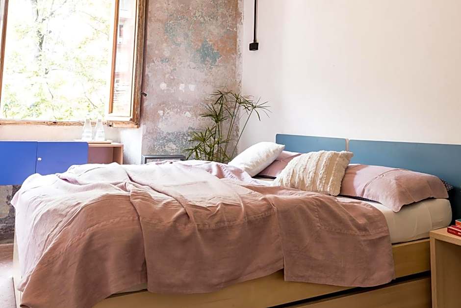 Un posto a Milano - guesthouse all'interno di una cascina del 700