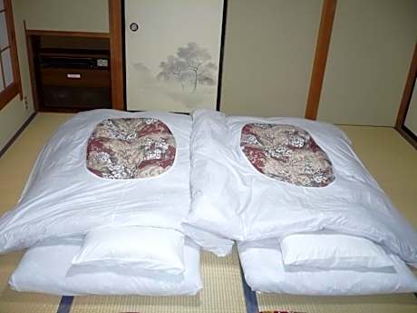 Twin Room with Shared Bathroom