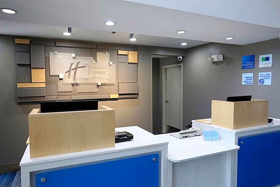 Holiday Inn Express Hotel & Suites Blythewood By IHG