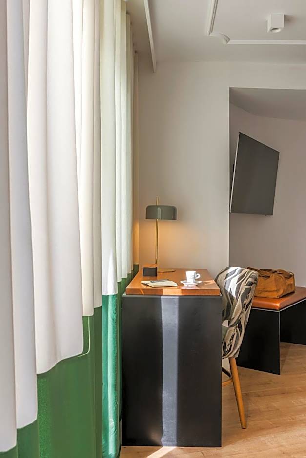 Room Mate Cosmo - City Centre, Valencia