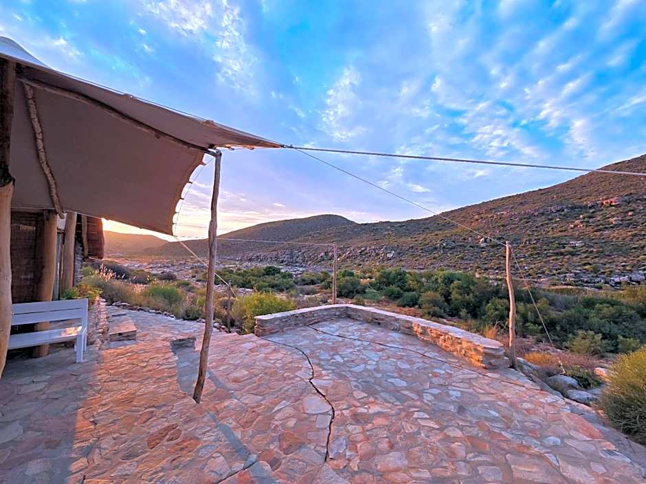 Oudrif Strawbale Retreat