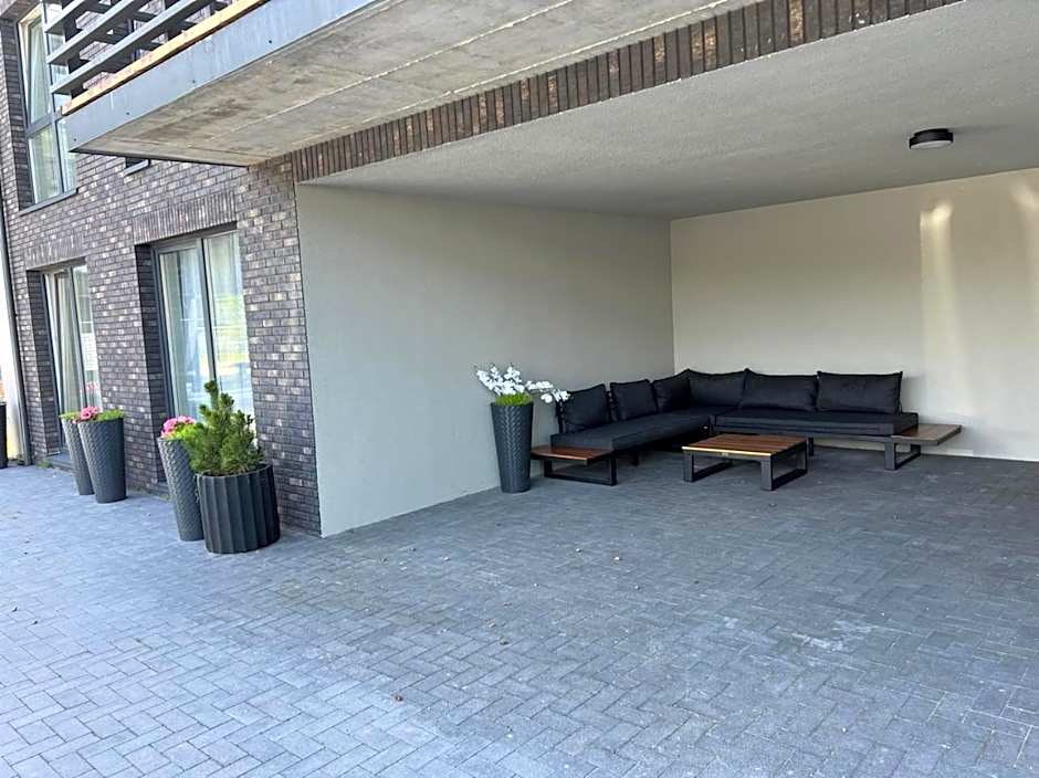 Seaside apartments 4