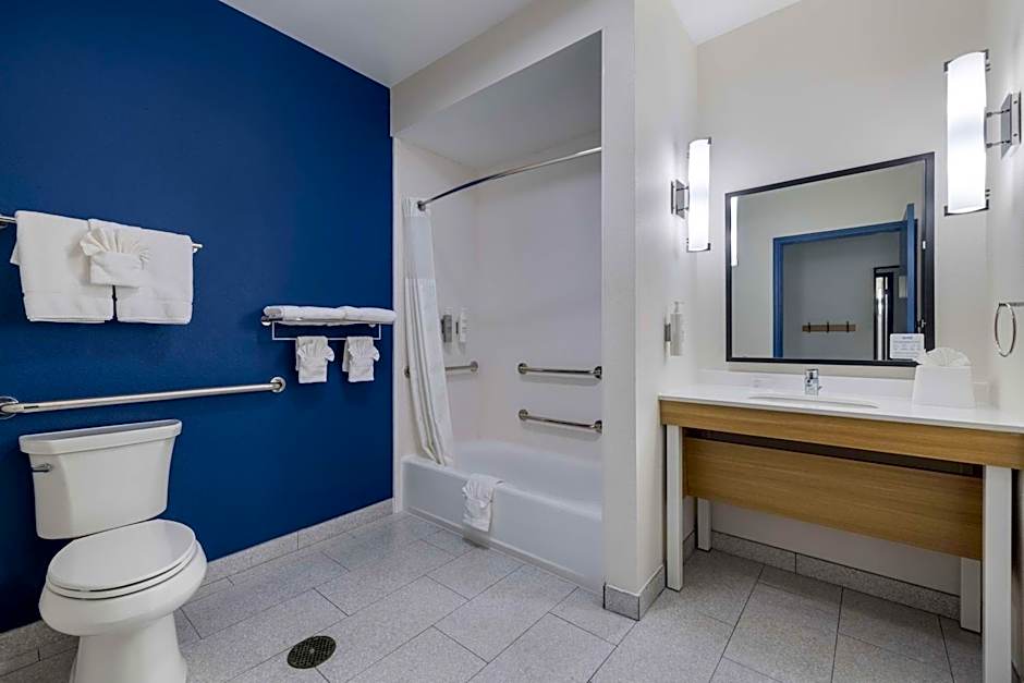 Spark by Hilton Nacogdoches