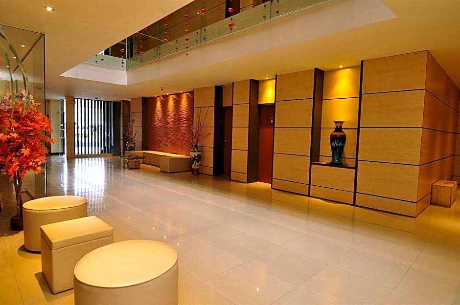 Dynasty Tourist Inn