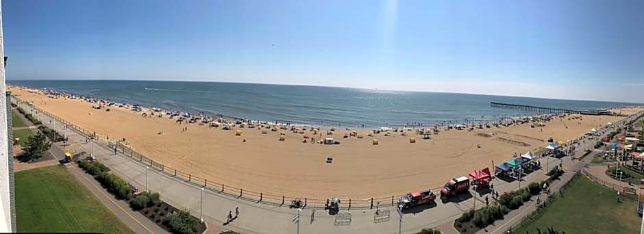 Sun & Sand Resort Oceanfront Suites