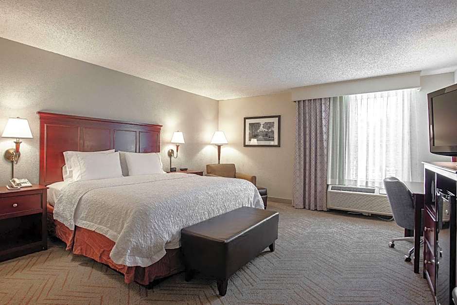 Hampton Inn By Hilton And Suites Williamsburg-Richmond Rd.